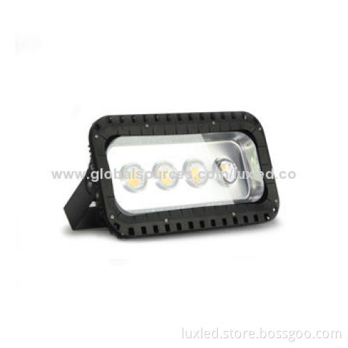 200W LED Floodlight with 85-265/277/305V AC/10-28V DC Universal Input Voltage